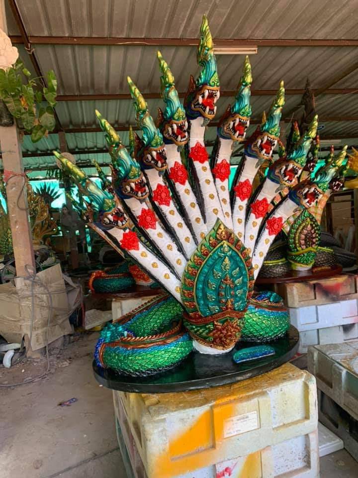 พญานาค 9 เศียร สีเขียว รุ่นรวยทรัพย์