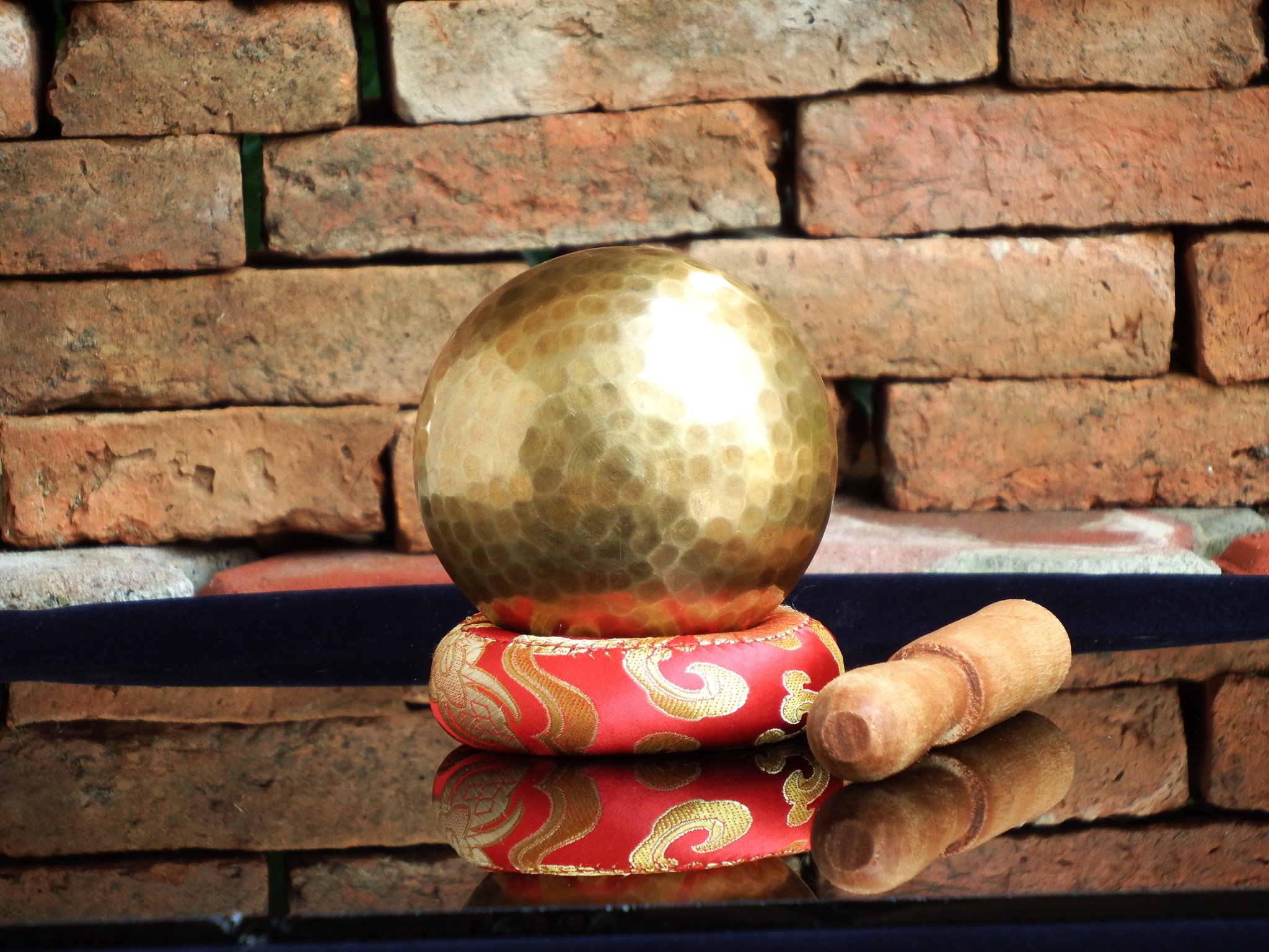 ขันทิเบต(ทองเหลือง) Tibetan Singing Bowl งานทำมือโดยช่างฝีมือชาวเนปาล (8 cm.)