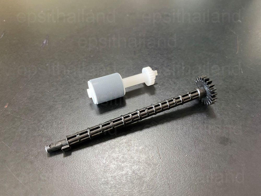 HP CE841-60112-1 แกนเฟืองพร้อมลูกยางดึงกระดาษฝาด้านบนชุดต้น PICKUP ROLLER AND GEAR SHAFT TOP COVER, ADF FOR HP M1139/M1210/M1212/M1216/M1214/M1216/M1217/M1219/M127/M128/M177 500 กรัม