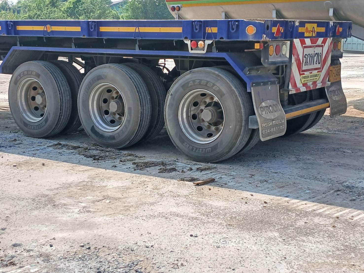 หางพื้นเรียบ 3เพลา ปี67 ย.12.5เมตร 510,000 PRO 480,000