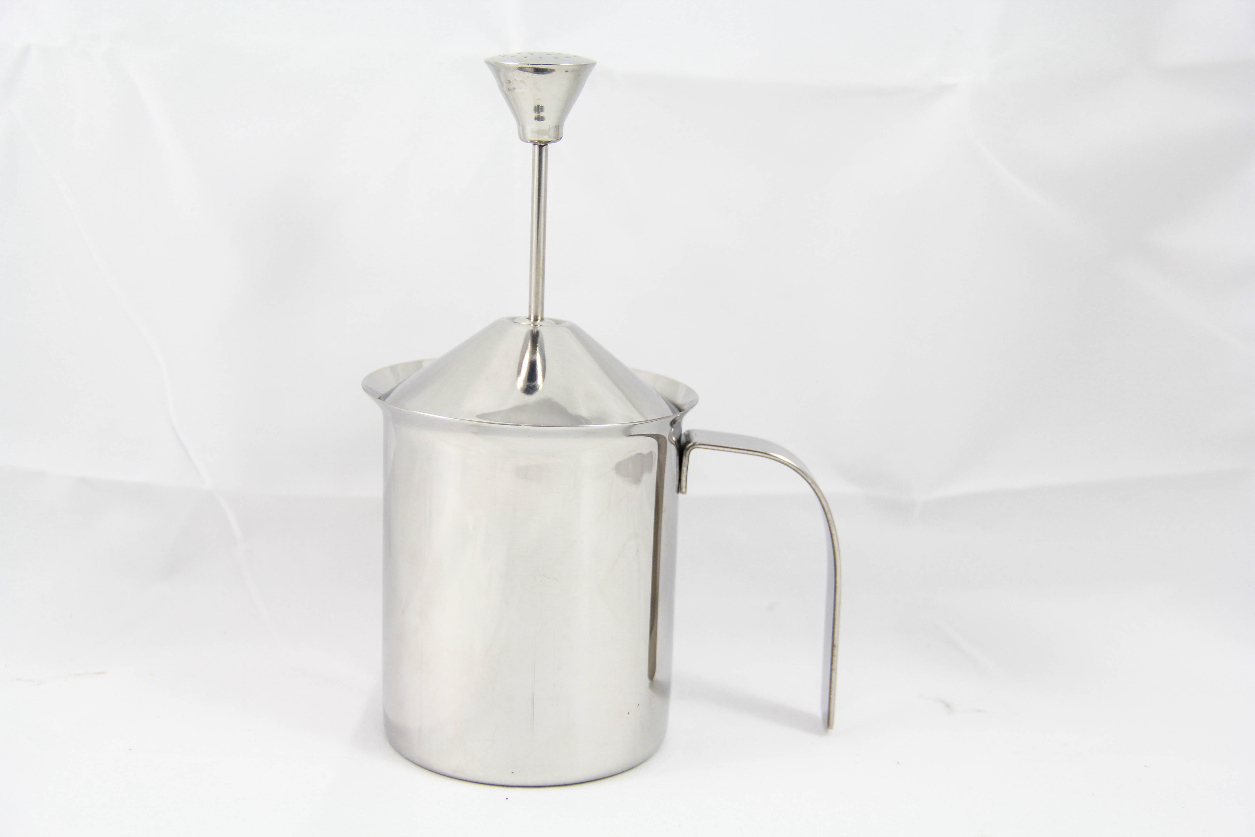 Milk frother เหยือตีฟองนมแบบมีสปริง - 400 ml.