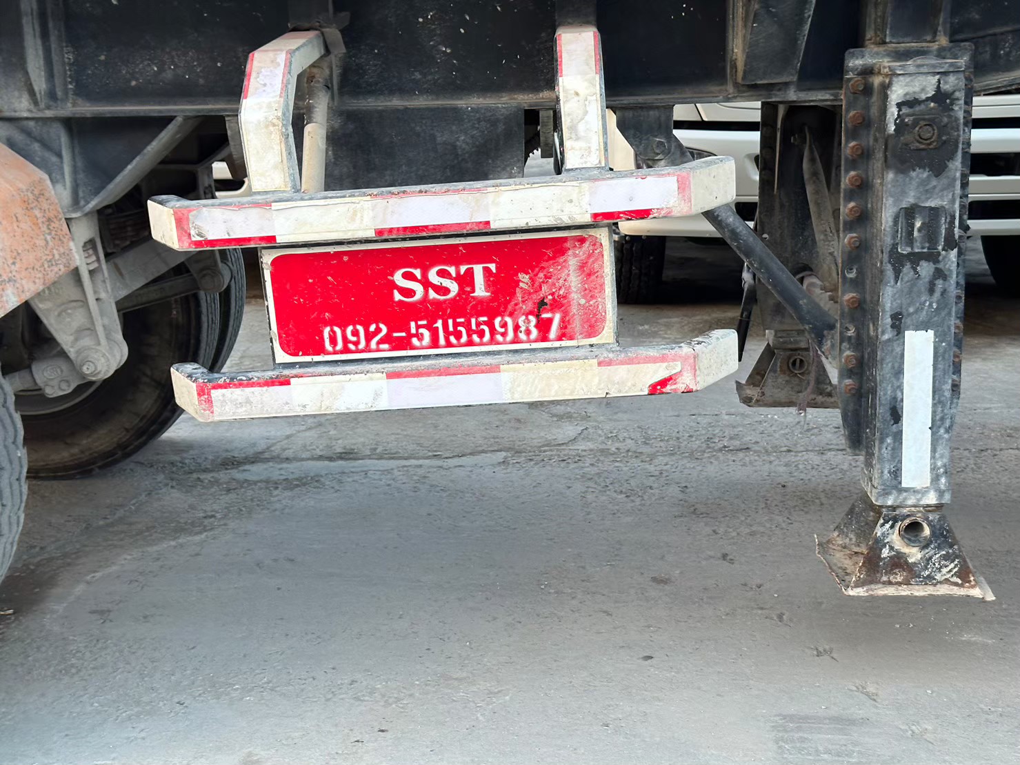 หางเซมิดั้ม2เพลา10น้อตปี2559สภาพพร้อมใช้ 380000