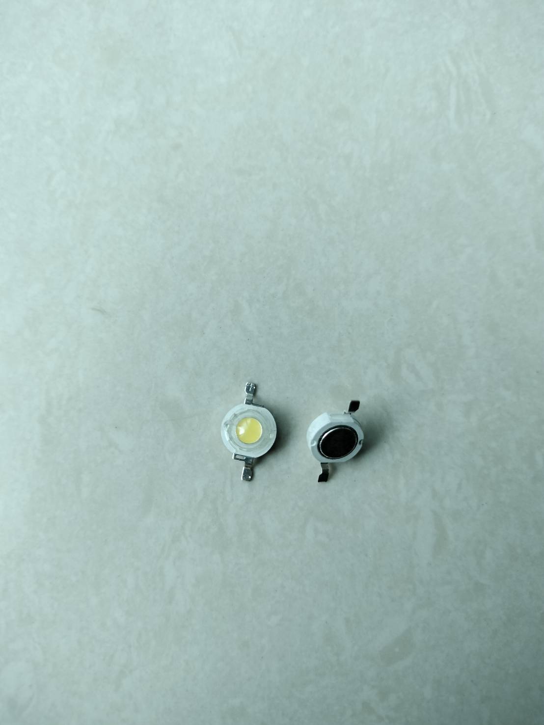 1-3W Cool white SMD LED (ราคา1ตัว)