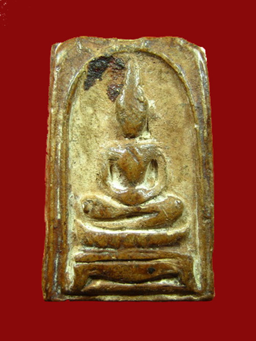 (01) พระสมเด็จเนื้อผงผสมชานหมาก หลวงปู่โต๊ะ ปี 2468