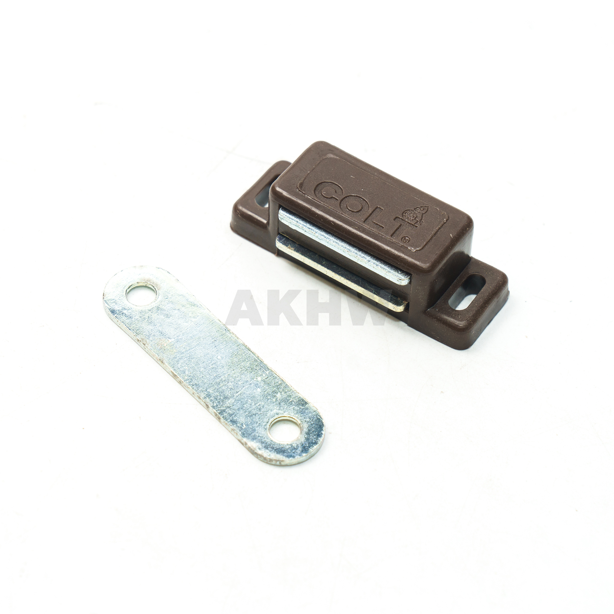 กันชนแม่เหล็ก แม่เหล็กติดประตู ติดมุ้งลวด ตู้เสื้อผ้า ยี่ห้อ COLT ขนาด 45mm (ขายปลีก/ส่ง)