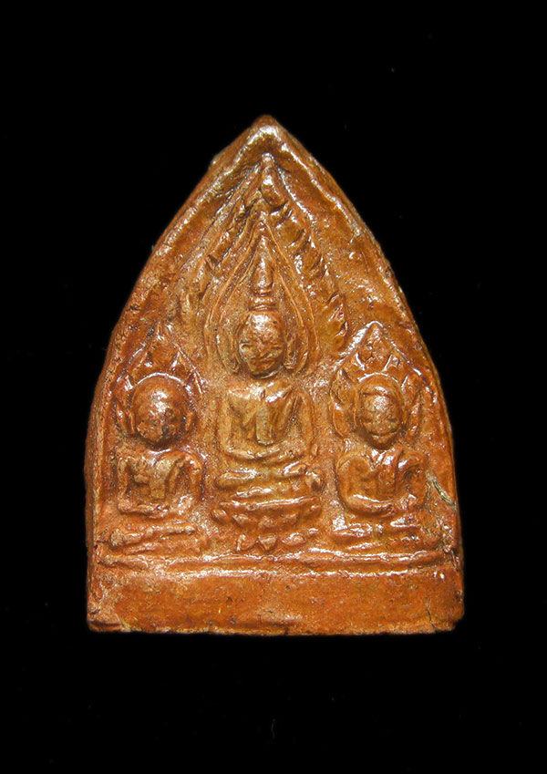 พระตรีกายเนื้อดินเผา (พระสาม) ปี 05 (เนื้อดิน7ป่าช้า) พร้อมใบเซอร์พระ