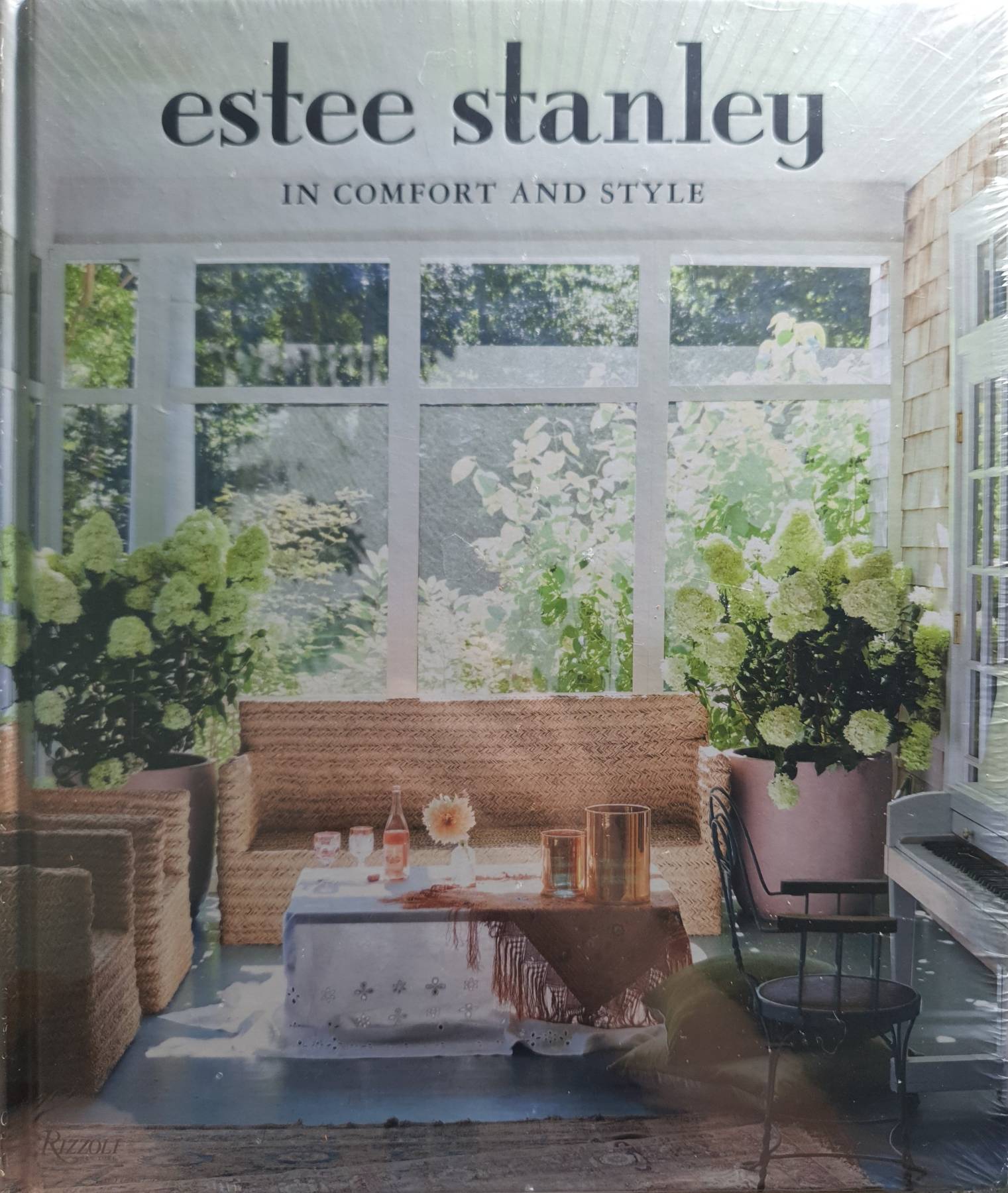 In Comfort and Style : Estee Stanley