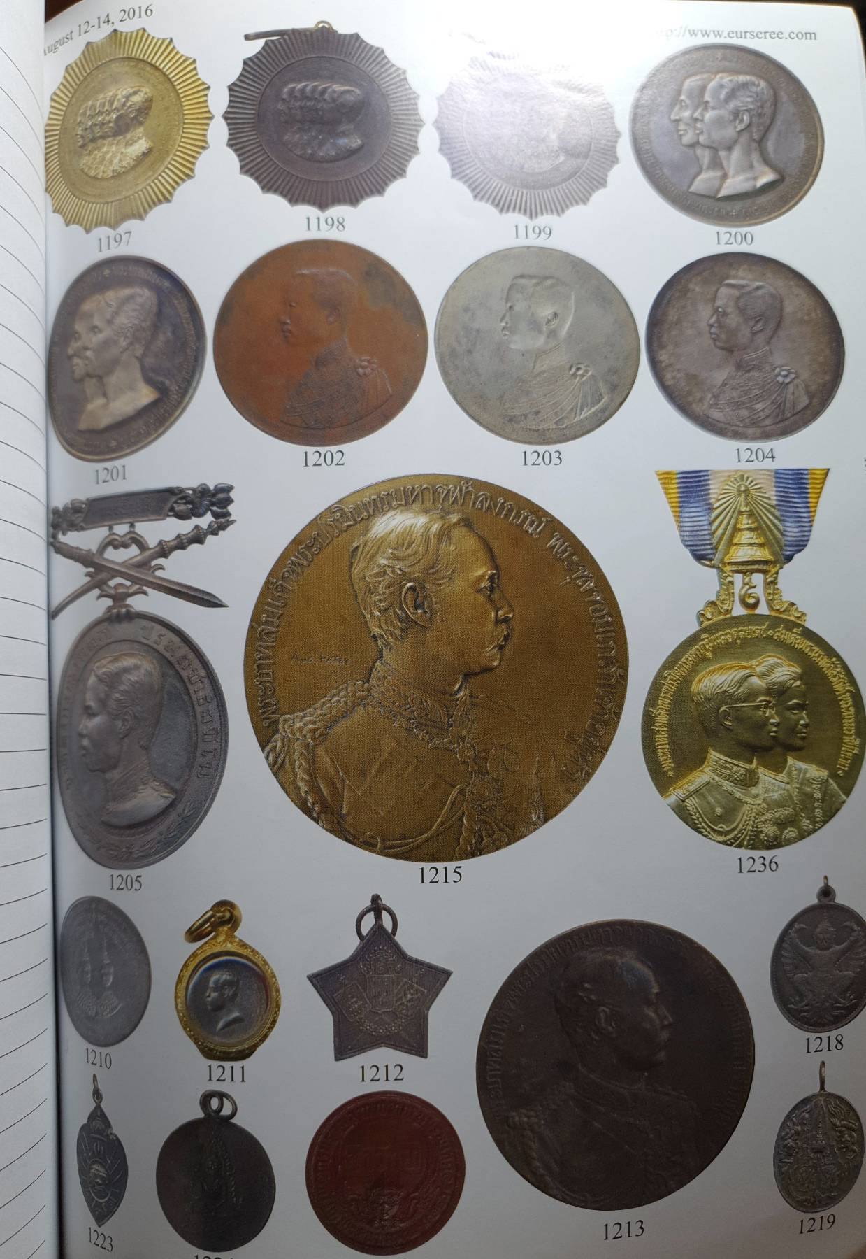 Sale # 41 และ Sale # 52 " รายละเอียดทุกแง่มุมเกี่ยวกับเหรียญแต่ละชนิด ราคาประมูลเริ่มต้น ใช้เป็นคู่มือในการสะสมเหรียญ" 2 เล่ม