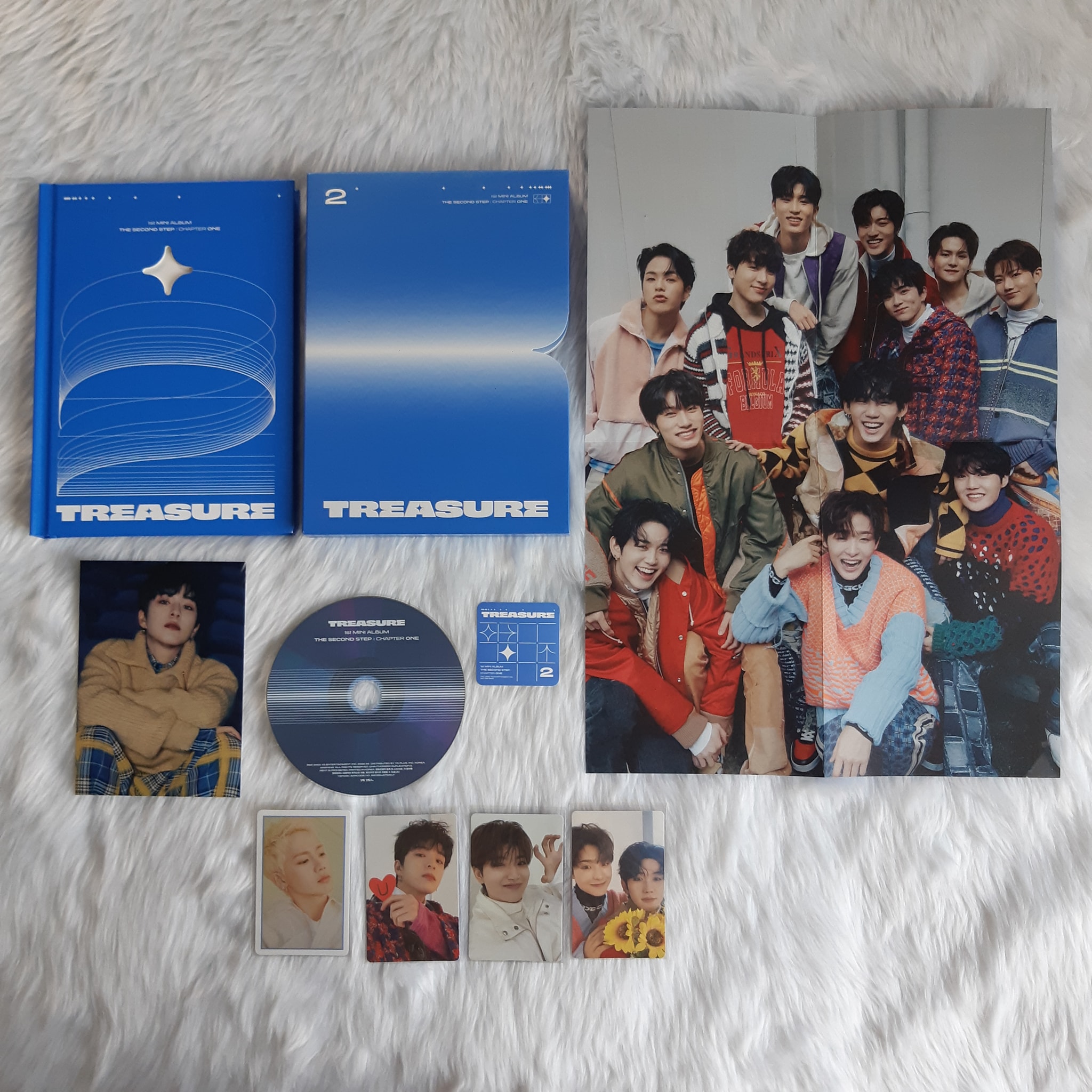 TREASURE The Second Step: Chapter 1 1st Mini (Blue Ver.)