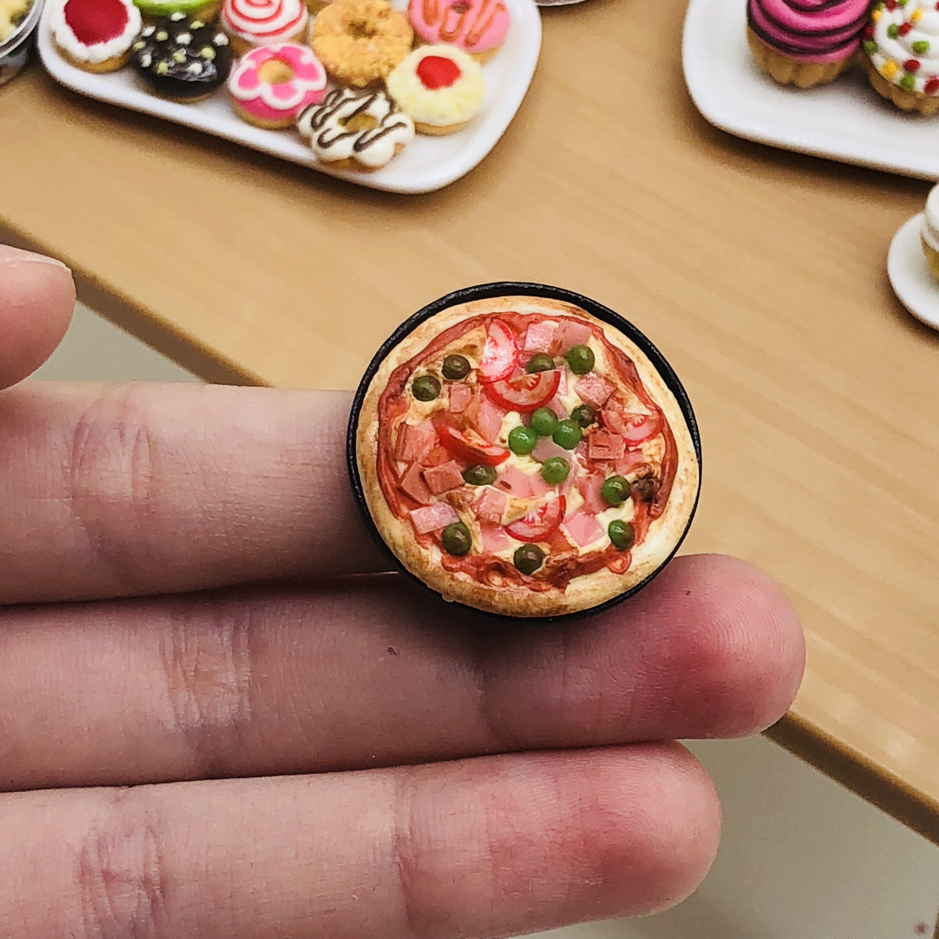 Miniature Pizza with tray