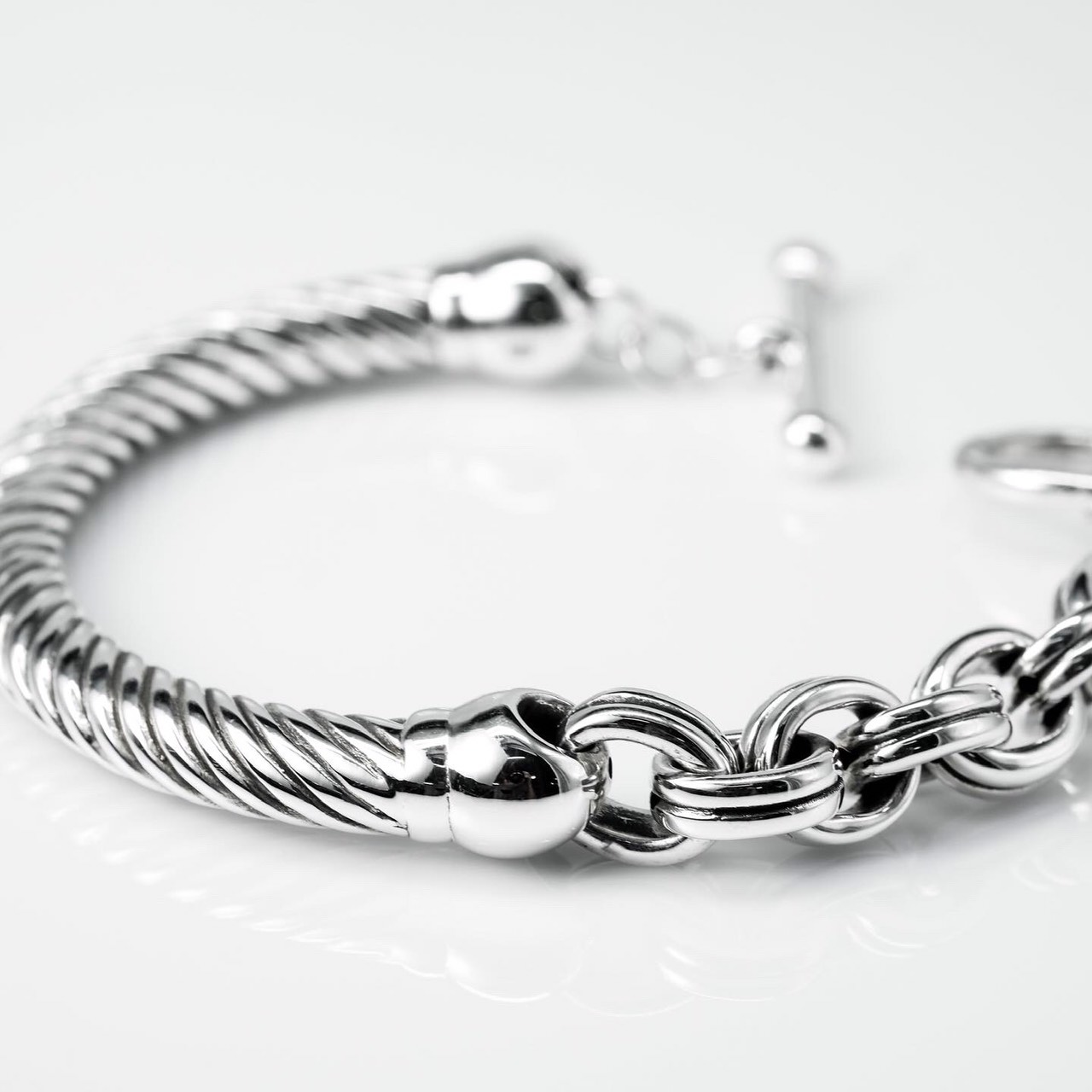 Silver Bracelet 925 sterling Silver Formed Light-Weight For Women.
