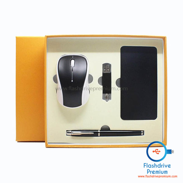 Gift Set พรีเมี่ยมไอที 4 ชิ้น (แฟลชไดร์ฟ+เม้าส์ไร้สาย+พาวเวอร์แบงค์+ปากกา)