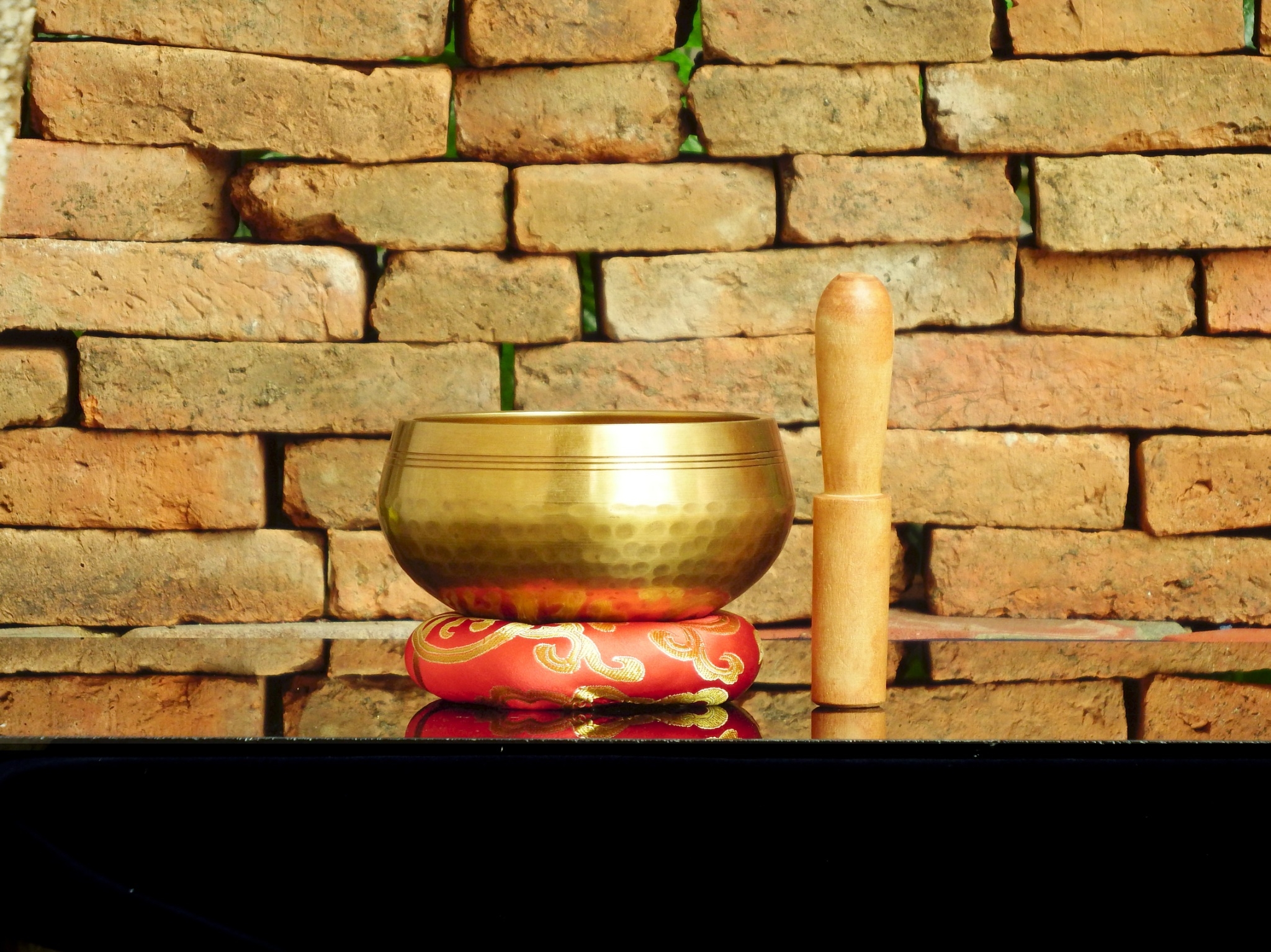 ขันทิเบต(ทองเหลือง) Tibetan Singing Bowl งานทำมือโดยช่างฝีมือชาวเนปาล (11 cm.)