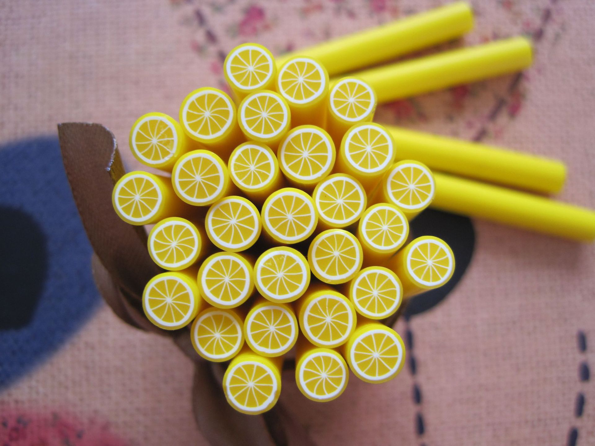 ฟีโม่ดินปั้นอาหารจิ๋วจำลองลายผลไม้ แถบดินเหนียวนิ่ม อุปกรณ์ตกแต่งเล็บ สีส้ม ส้มเขียวหวาน สตรอเบอร์รี่ แอปเปิ้ล ชุดสำหรับตกแต่งเล็บ