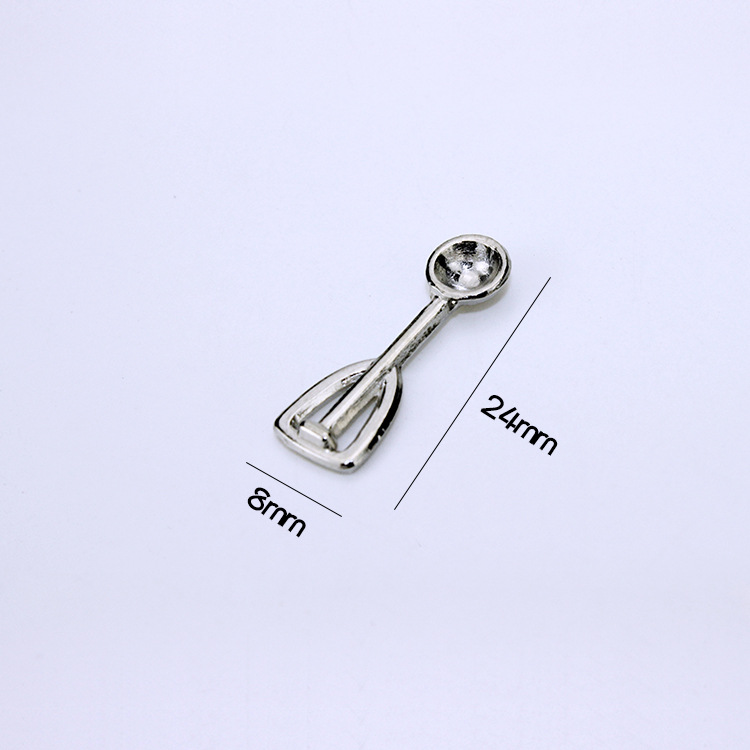 ชุดเซ็ทอุปกรณ์เครื่องครัว พลั่วตักน้ำแข็ง ที่ตักไอศครีมจิ๋วDOLLHOUSE ช้อน ช้อนส้อมจิ๋ว โมเดล อุปกรณ์บ้านตุ๊กตา เครื่องครัวจิ๋ว เครื่องครัว D240