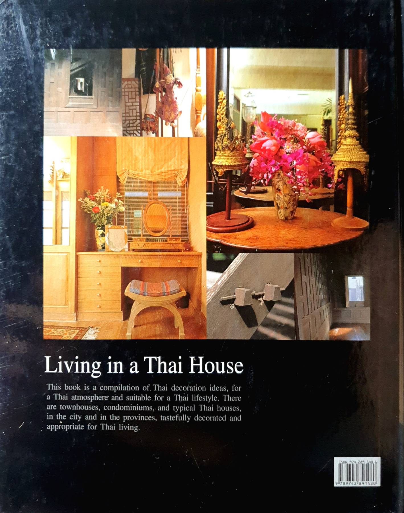 Architecture : Living in a Thai House. By Mayuree & Joseph T. Sciacca.