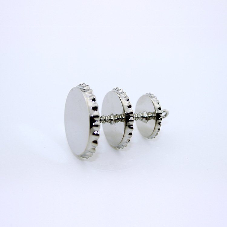 ถาดใส่มาการองจิ๋วสำหรับจัดใส่เบเกอรี่จิ๋วได้สามชั้นใหญ่กลางเล็ก ขาตั้งเค้กขนมหวานสามชั้นจิ๋วBAKERY DOLLHOUSE MINIATURE