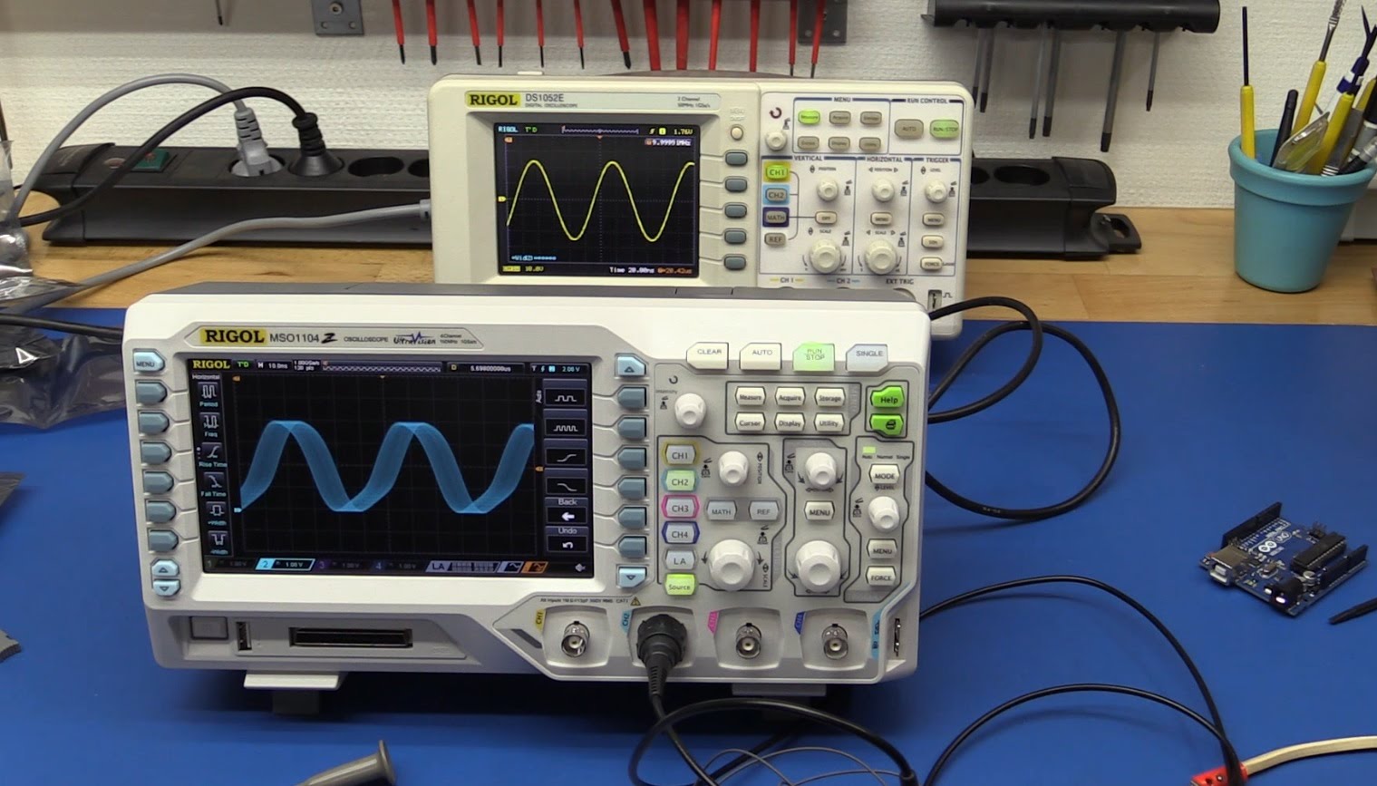 Oscilloscope RIGOL MSO1104Z 100MHz, 2 + 16 + 2 MSO 4 Chanel