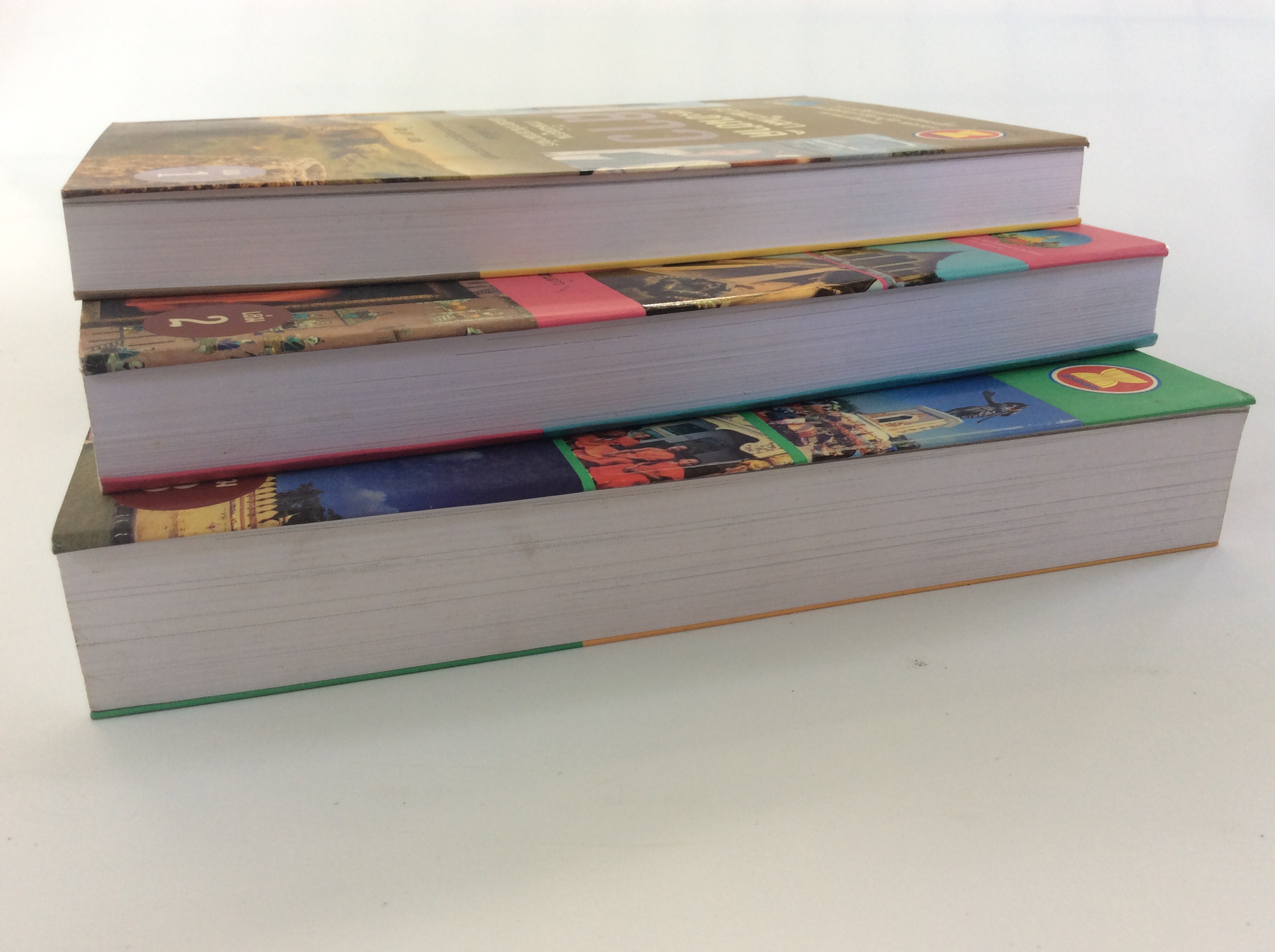 ความเป็นมาของชนชาติลาว หนังสือ