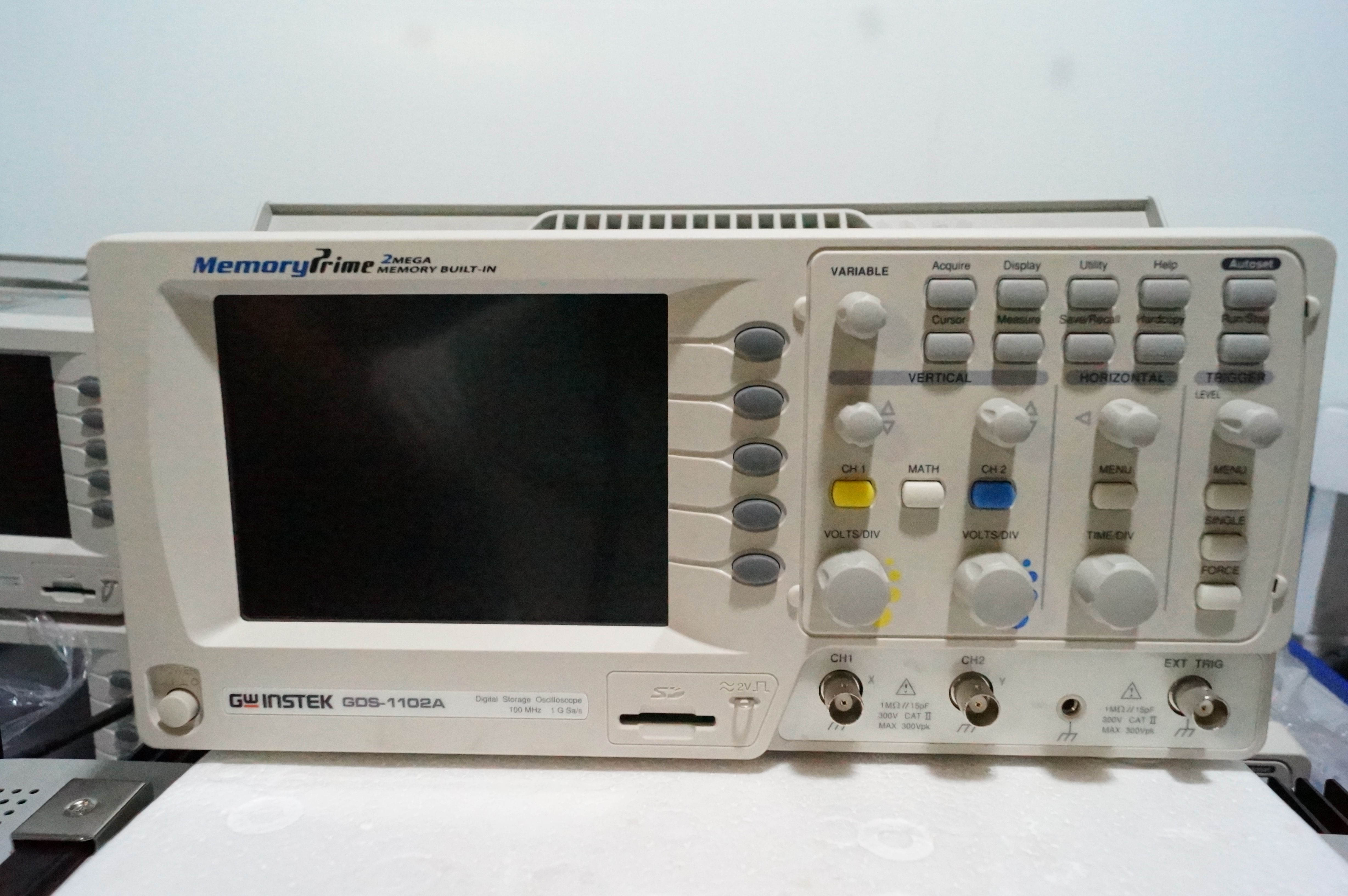 Ossilloscope GW Instek GDS-1102A 100Mhz