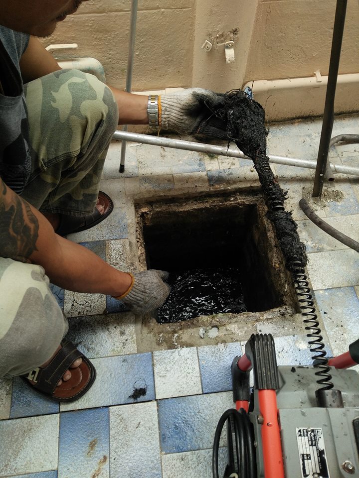 บริการลอกท่อเมนภายในบ้านพักอาศัย