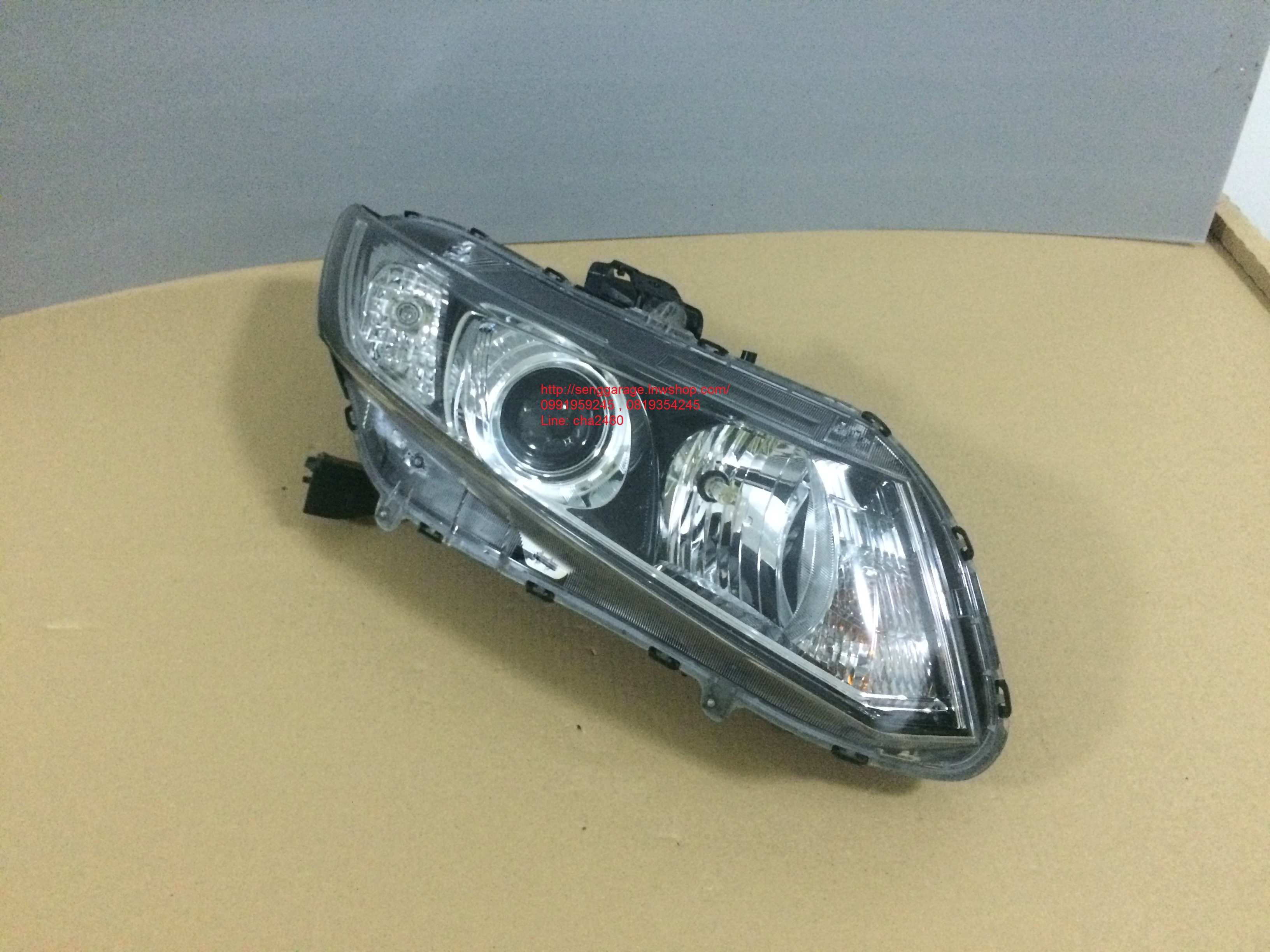 Headlight Honda Civic FB 2014 - R