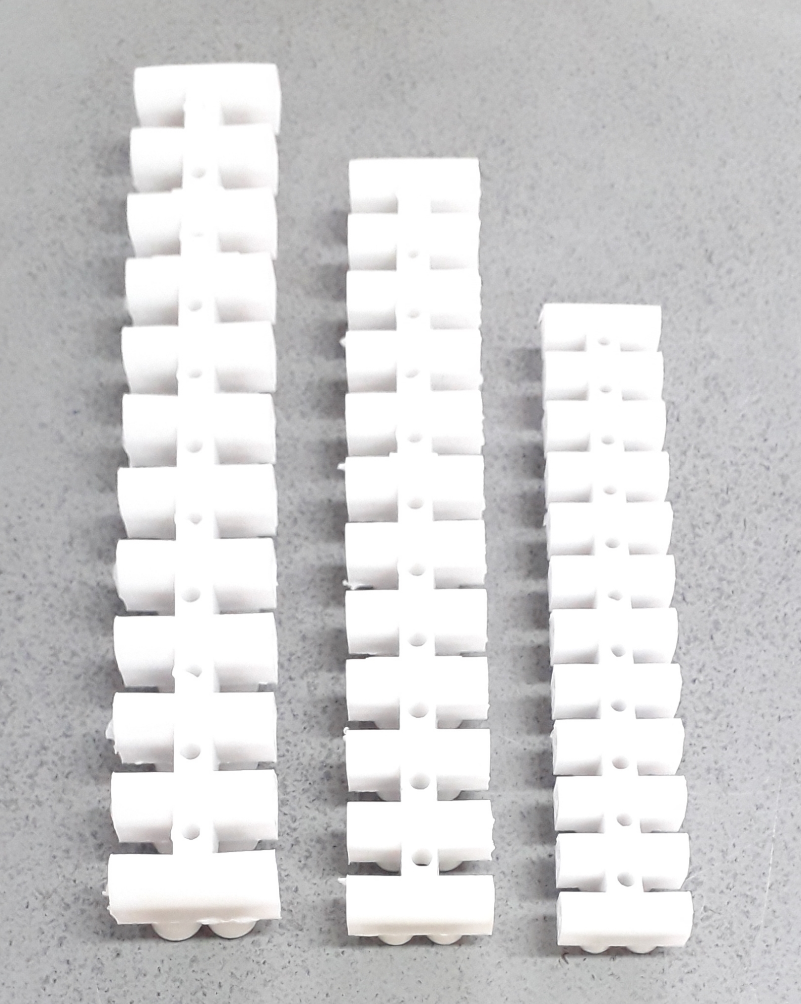 รังผึ้งต่อสายไฟ