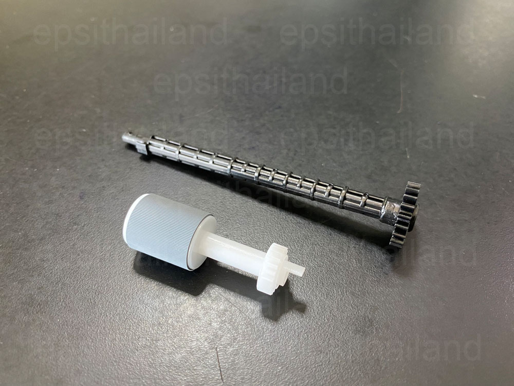 HP CE841-60112-1 แกนเฟืองพร้อมลูกยางดึงกระดาษฝาด้านบนชุดต้น PICKUP ROLLER AND GEAR SHAFT TOP COVER, ADF FOR HP M1139/M1210/M1212/M1216/M1214/M1216/M1217/M1219/M127/M128/M177 500 กรัม