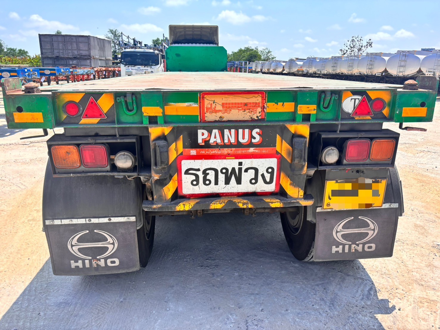 หางพื้นเรียบ3เพลา ย.12.5ม.ปี59พนัส นน.8800ก.ก. นนรวม25.5ตัน. ยาว12.5ม.ราคา450,000Pro355,000