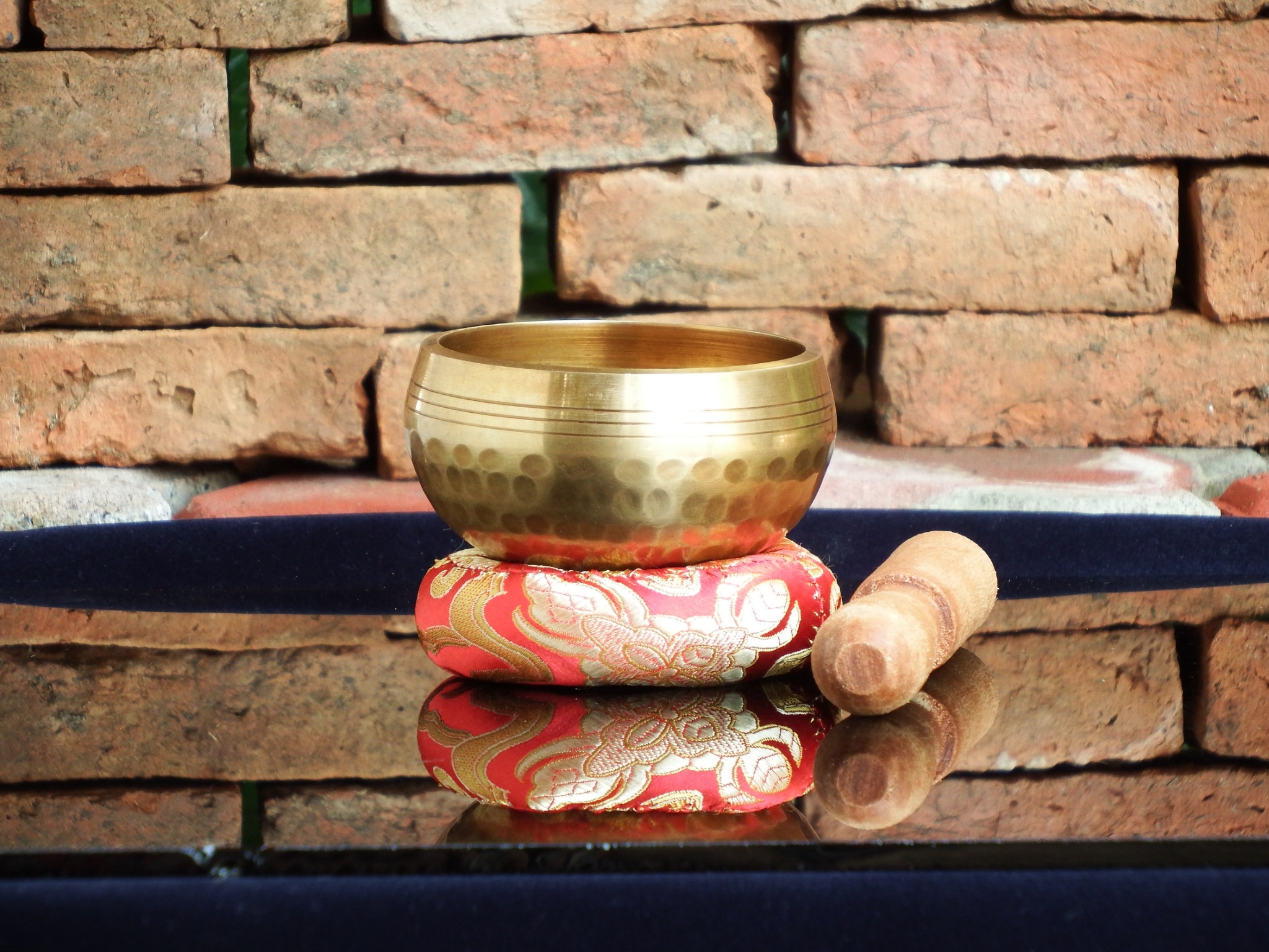 ขันทิเบต(ทองเหลือง) Tibetan Singing Bowl งานทำมือโดยช่างฝีมือชาวเนปาล (8 cm.)