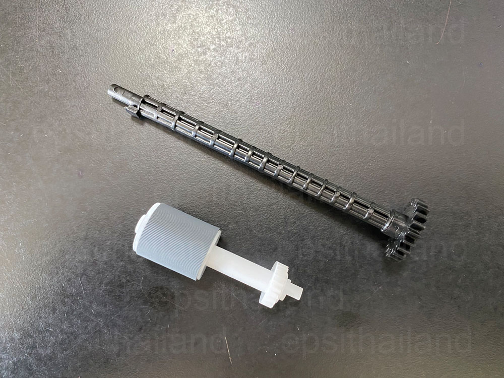 HP CE841-60112-1 แกนเฟืองพร้อมลูกยางดึงกระดาษฝาด้านบนชุดต้น PICKUP ROLLER AND GEAR SHAFT TOP COVER, ADF FOR HP M1139/M1210/M1212/M1216/M1214/M1216/M1217/M1219/M127/M128/M177 500 กรัม