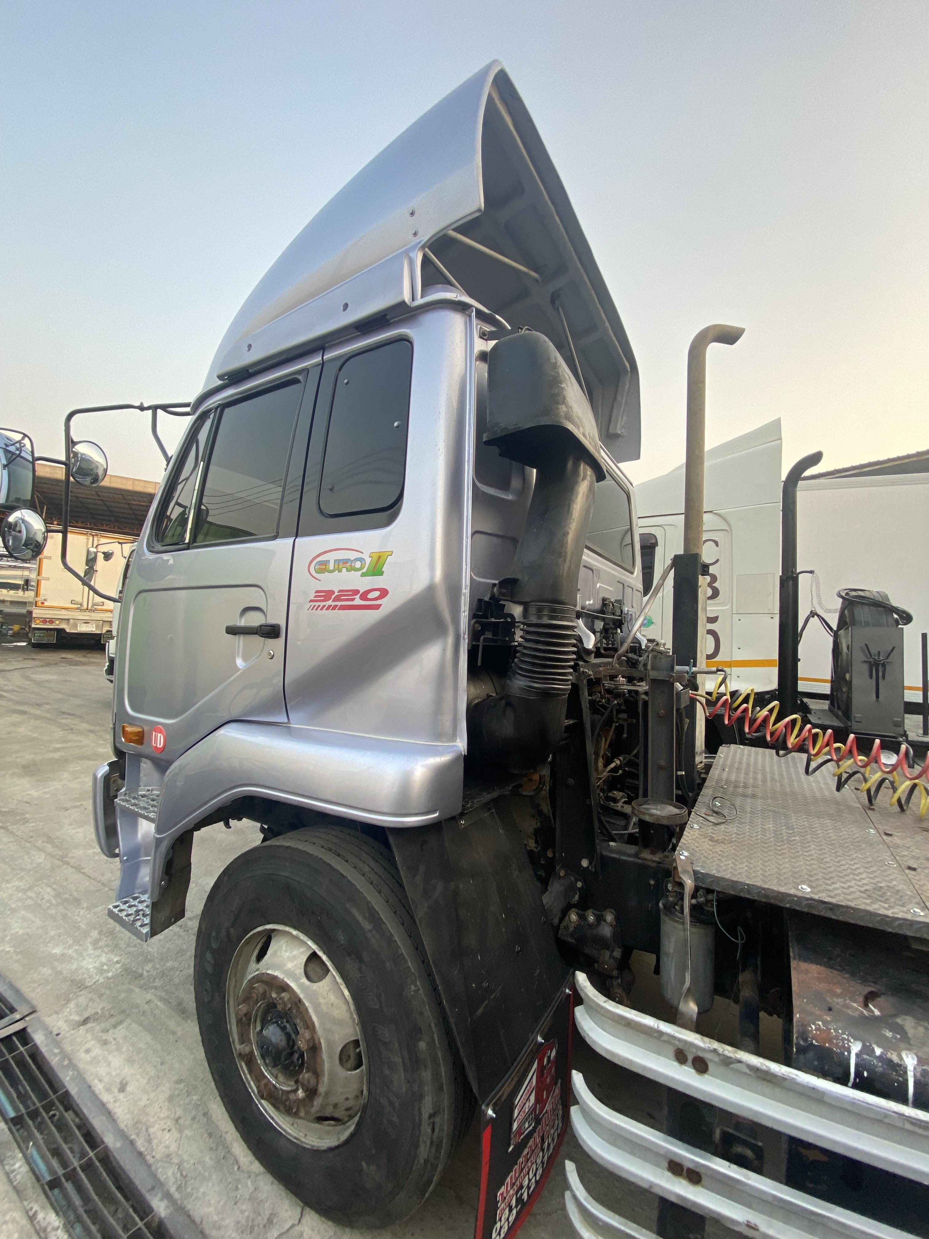 10ล้อหัวลากนิสสันยูดี 320 แรงม้าปี46-47 เก็บงานยางใหม่10เส้นพร้อมใช้งาน690000จัดได้700,000ครับ