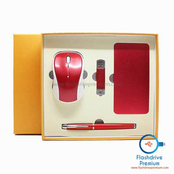 Gift Set พรีเมี่ยมไอที 4 ชิ้น (แฟลชไดร์ฟ+เม้าส์ไร้สาย+พาวเวอร์แบงค์+ปากกา)