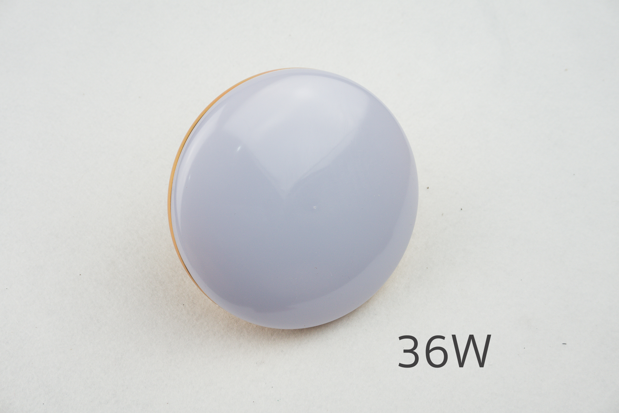 หลอดไฟ LED รุ่น UFO ประหยัดไฟ แสงสีขาว ขั้วเกลียว E27 ขายปลีกส่ง ราคาถูก