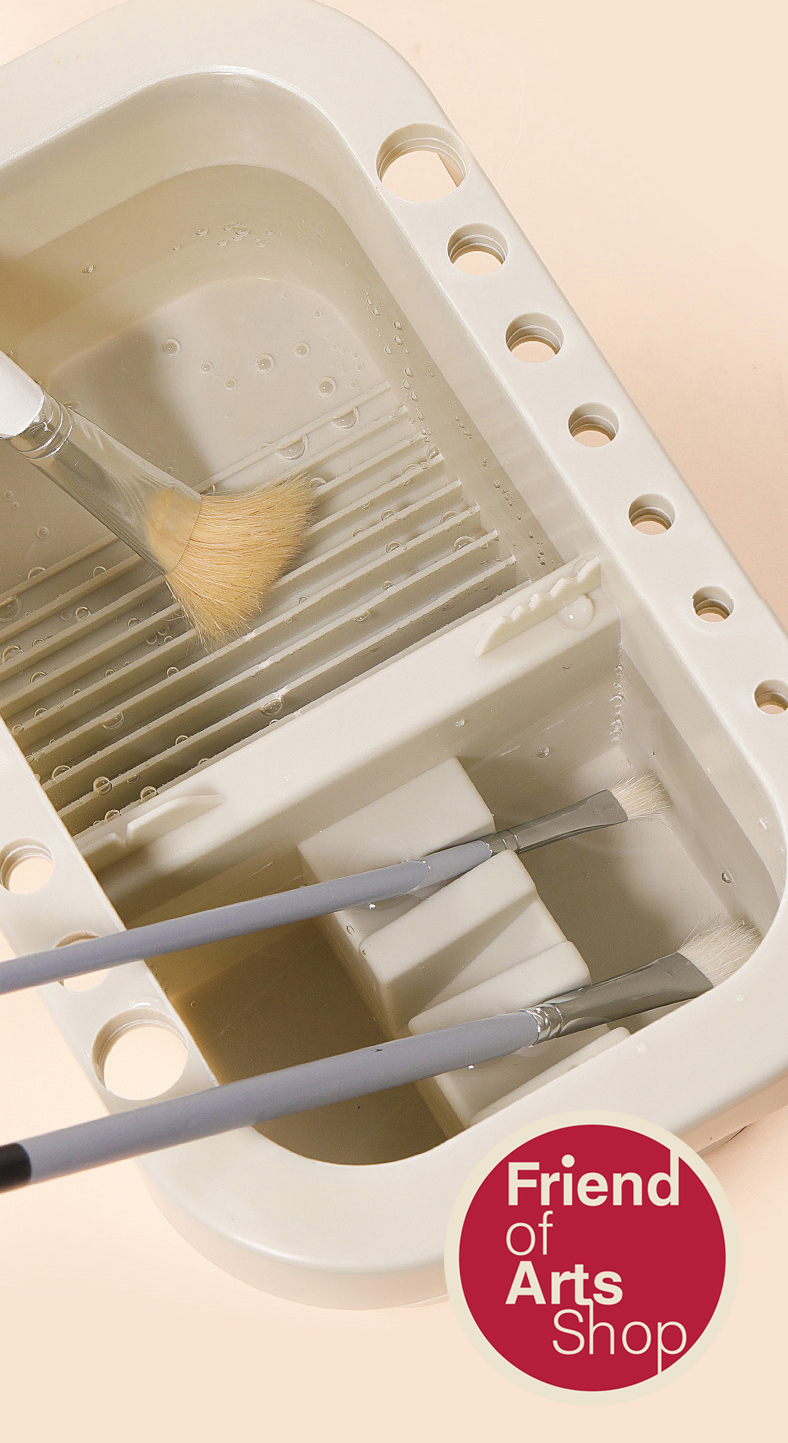 ถังล้างพู่กัน และ จานสี 3 ชั้น มีให้เลือกทั้งแบบมีหูหิ้ว และไม่มีหูหิ้ว