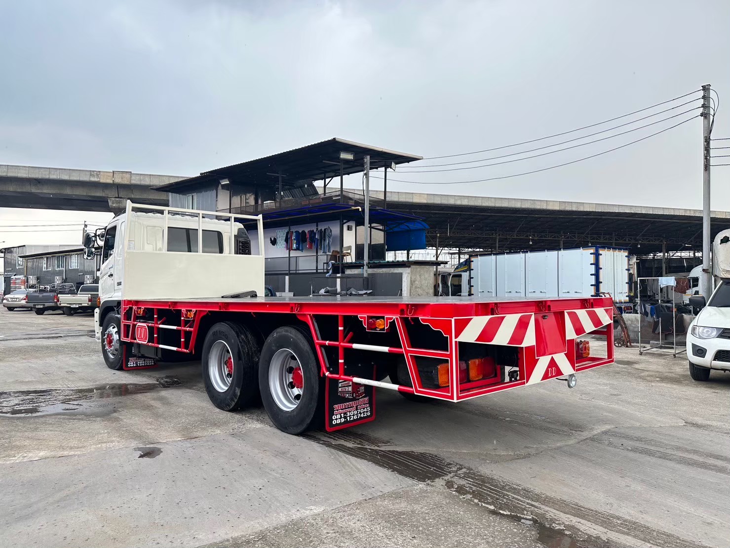 10ล้อพื้นเรียบ7.4 ม.FL8Jมี260แรงHINOปี59 เก็บงาน 1.75ล.4แสนโล