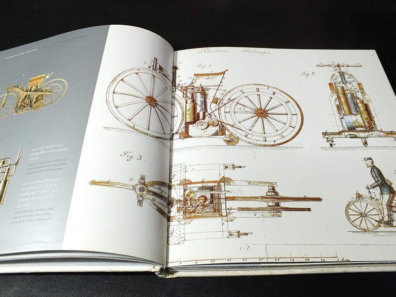 จารึกเเห่งดวงดาว 100 ปี Silver Star Chronicle เมอร์เซเดส เบนซ์ ประเทศไทย 2448-2548 ปกแข็ง 2 ภาษา ไทย - อังกฤษ