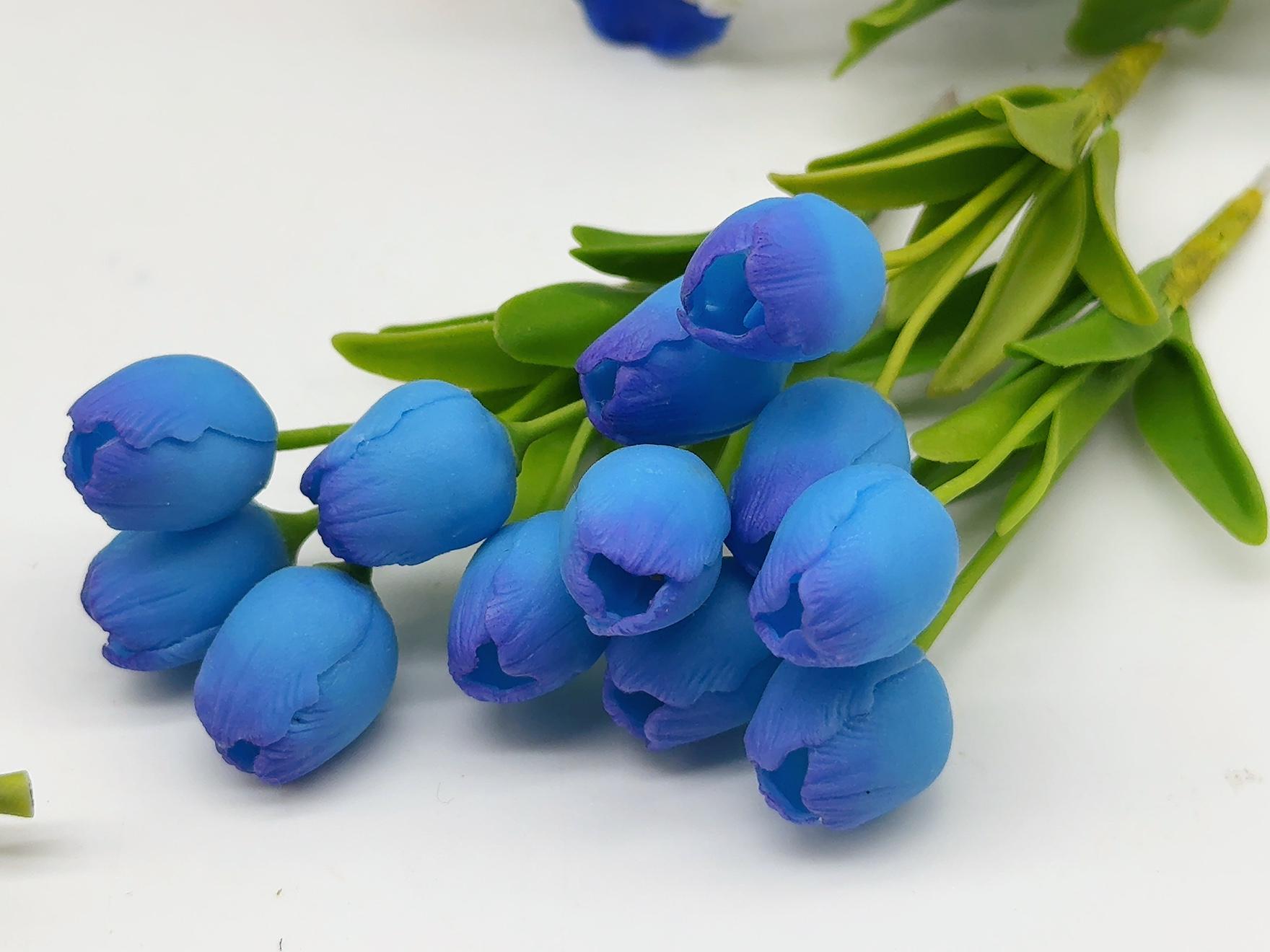 4 Bunch Mini Tulip scale 1:6