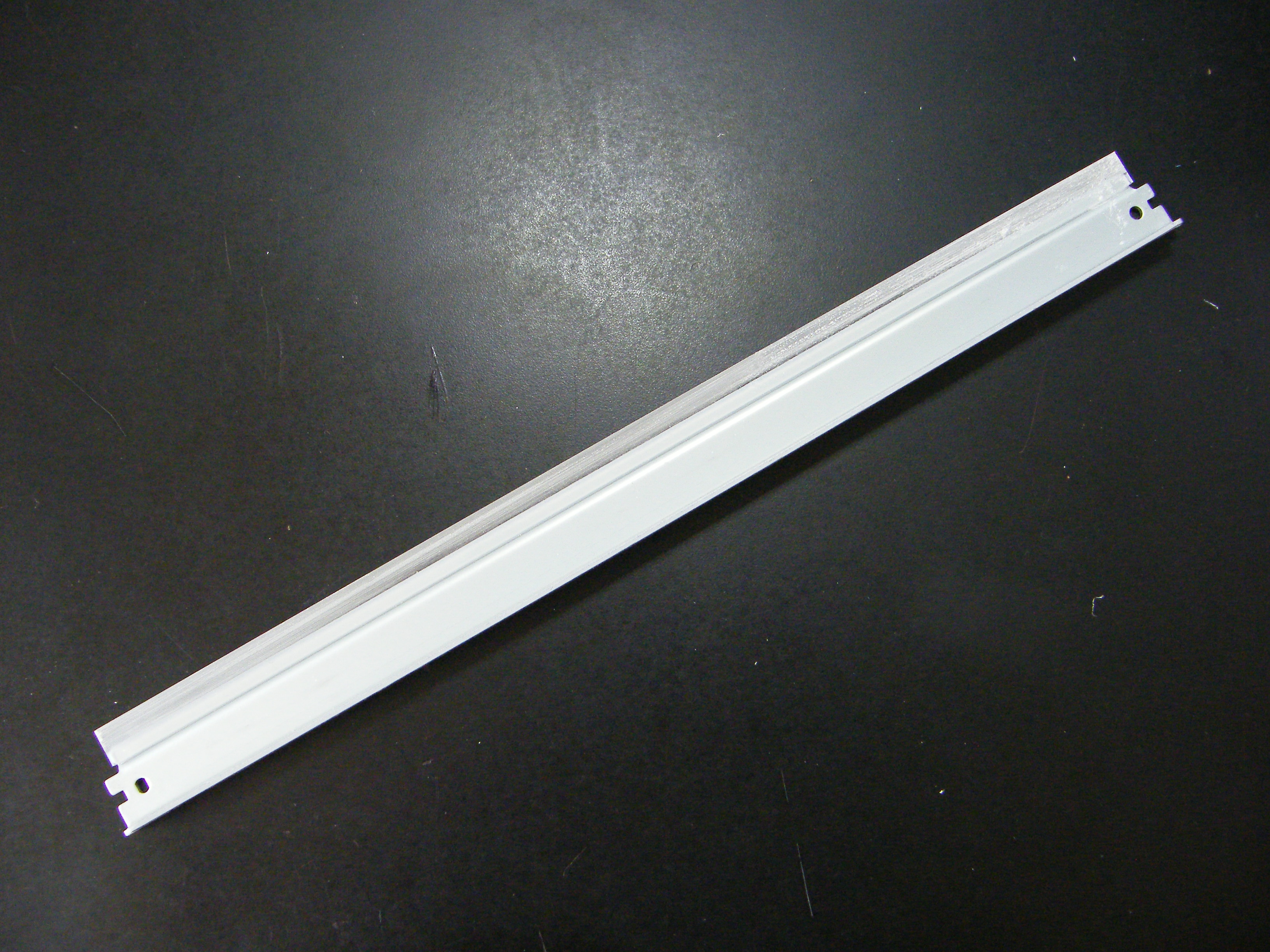 CANON WB-IR2020 WIPER BLADE CANON IR155/IR156/IR165/IR200/IR311/IR312/IR1600/IR1610/IR2000/IR2010/IR2016/IR2018/IR2020/IR2022/IR2025/IR2030/IR2116/IR2120/IR2318/2320/IR2420/IR2422 1 กก.