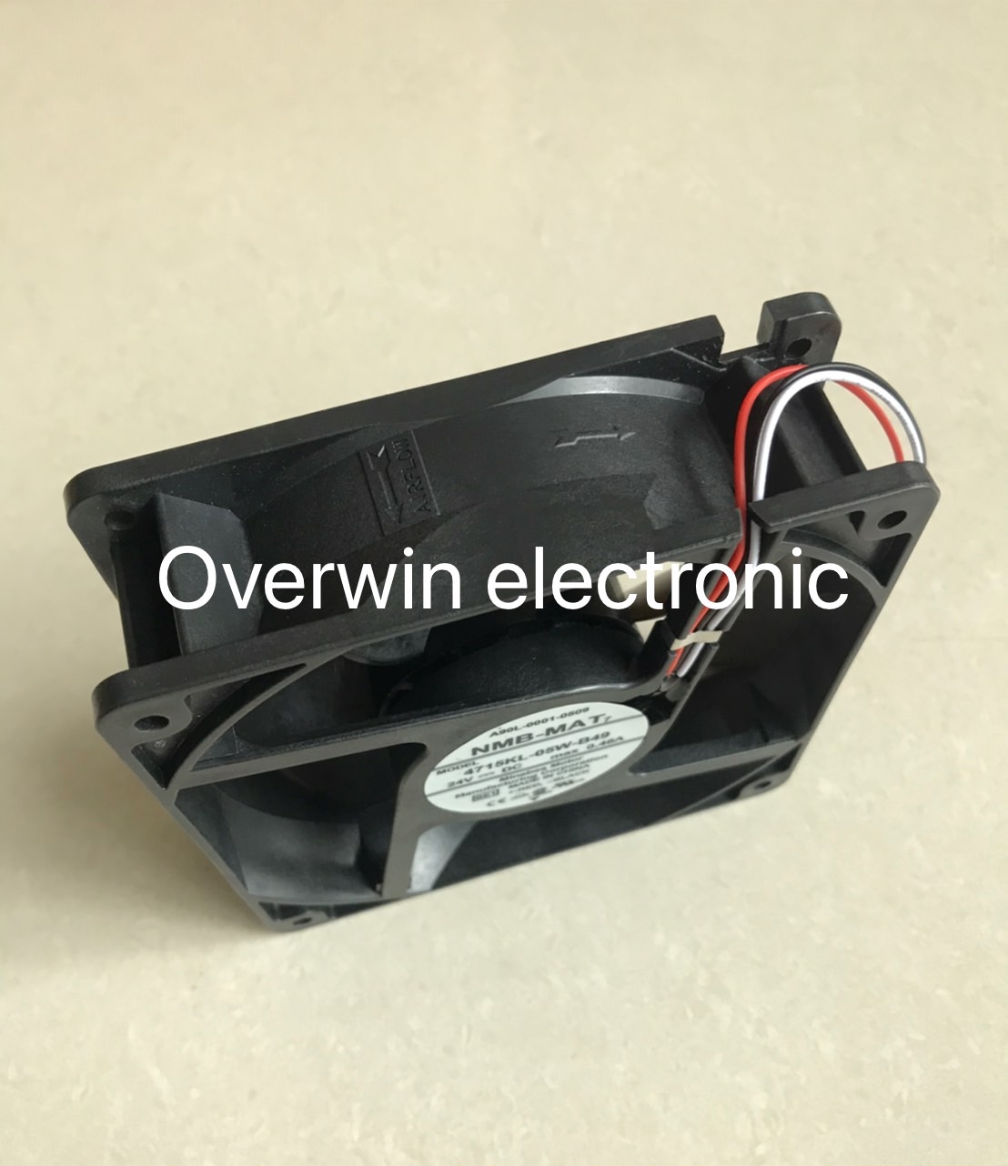 Fan NMB-MAT 4715KL-05W-B49 24VDC 0.46A FANUC 3P Male公头 สินค้าพรีออเดอร์