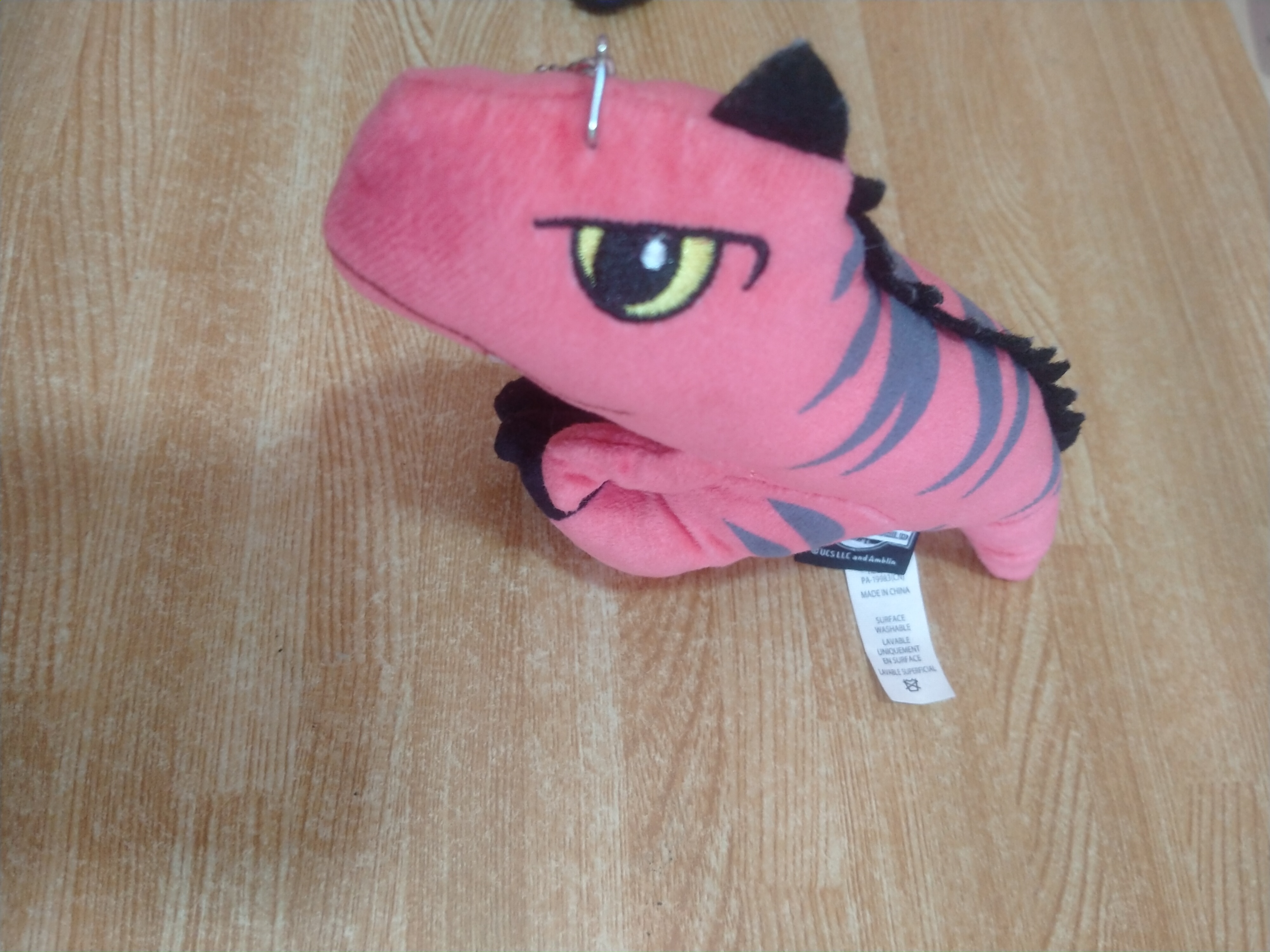 พวงกุญแจตุ๊กตาผ้าพลัมCarnotaurus