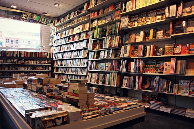 คนระลึกชาติ เรื่องจริง คนจริง เหตุการณ์จริง : นที ลานโพธิ์