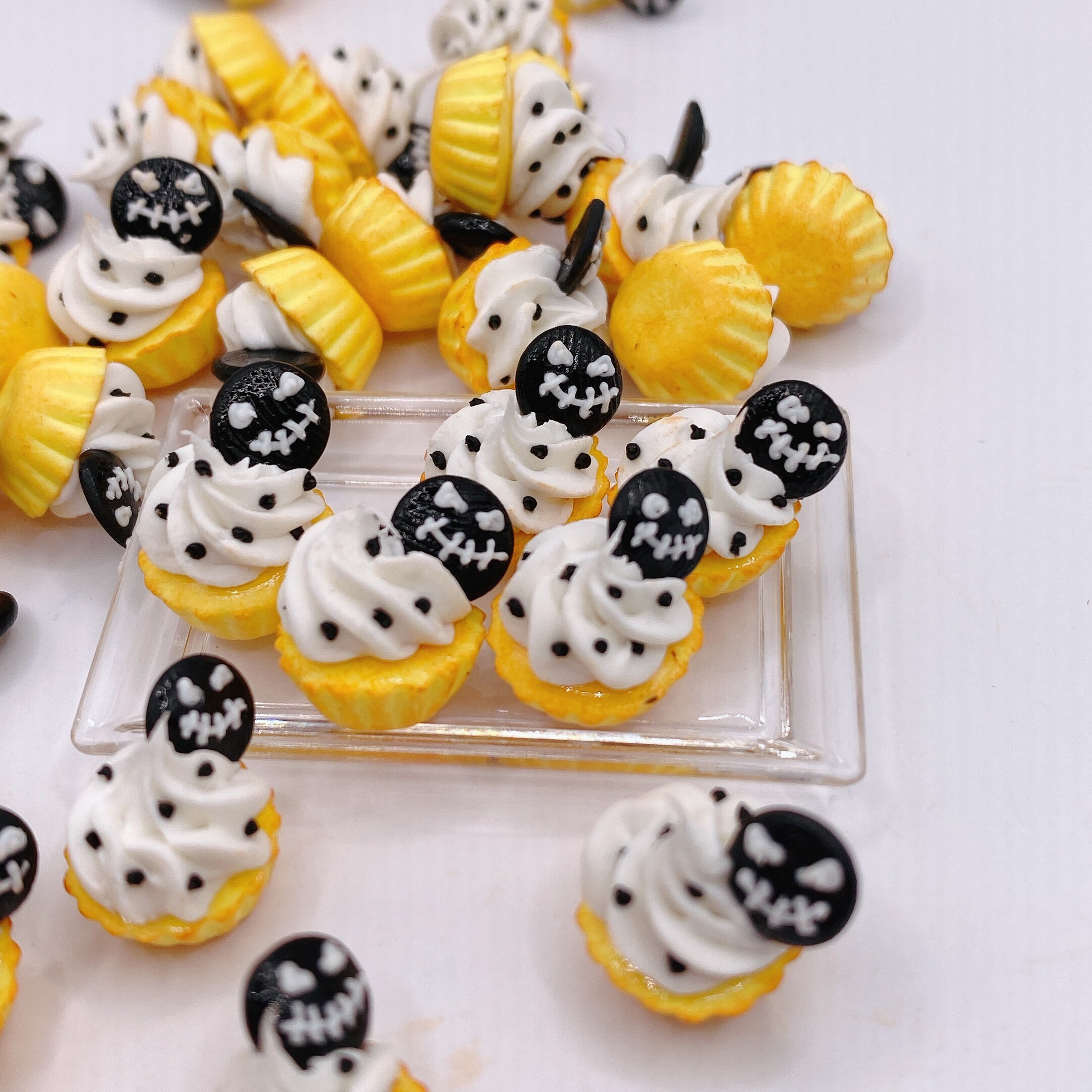 Miniature Cupcake 10 pieces
