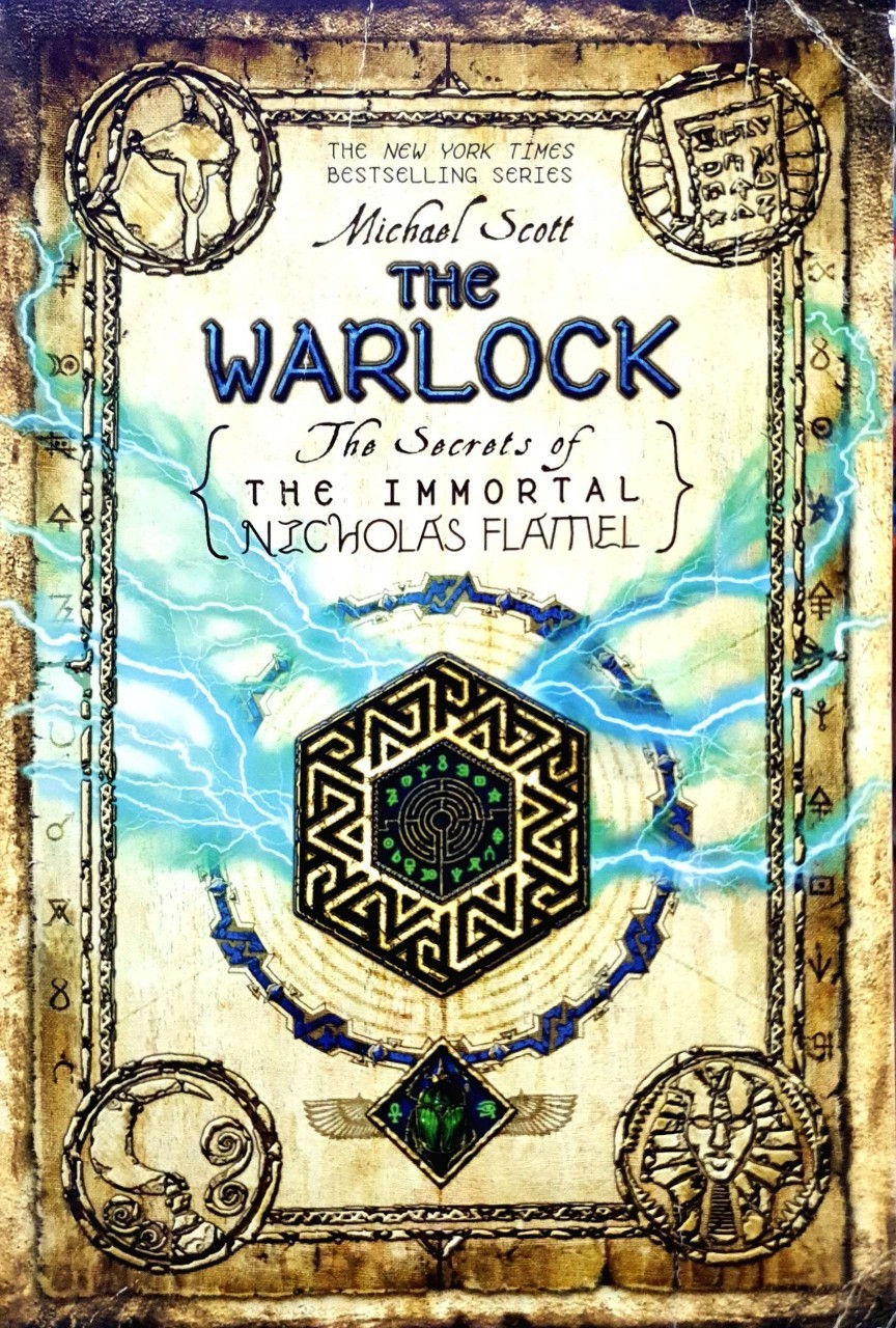 THE WARLOCK ( The Secret of The Immortal Nicholas Flamel ) : Michael Scott