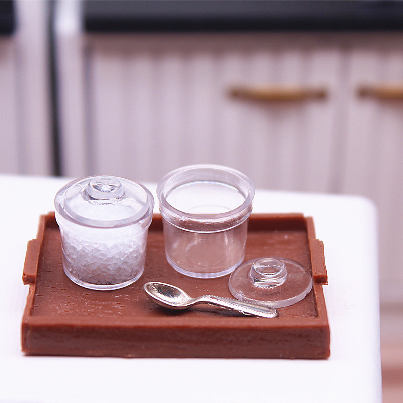 กระปุกใสจิ๋วชุดถ้วยแก้วจิ๋วจำลองสำหรับจัดตกแต่งร้านอาหารจิ๋วจำลองอาทิพวกเครื่องปรุงต่างๆของชุดก๋วยเตี๋ยวจิ๋วจำลองและชุดอาหารตามสั่งจิ๋วจำลอง