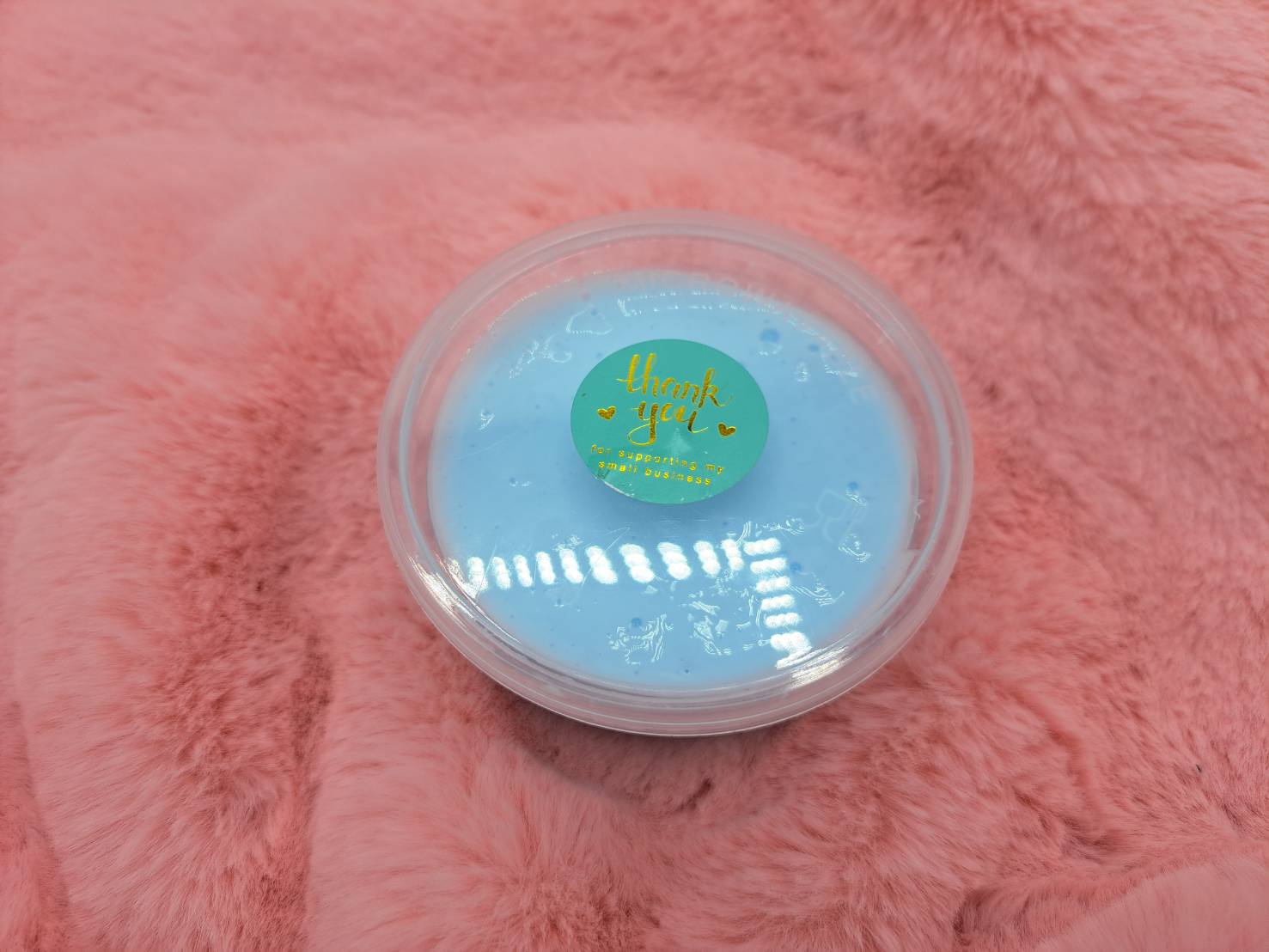 สไลม์สีฟ้าพาสเทลสำหรับเล่นเหมาะกับเด็กรุ่นใหม่ที่ชอบฝึกกล้ามเนื้อมือ,ฝึกพัฒนาการของน้องๆหนูๆเพื่อให้ความสนุกสนานสร้างสรรค์ความคิด