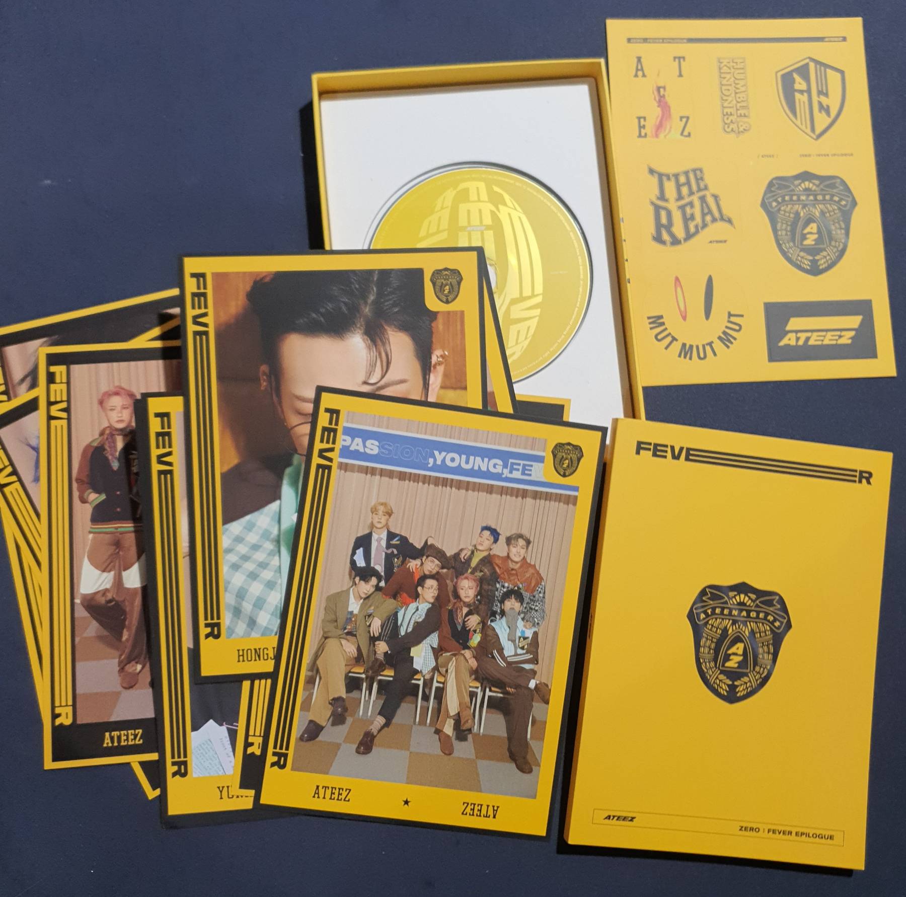 NEW ATEEZ Zero Fever Epilogue Z Ver Korean Boy Band Music CD/Album Boxed Set