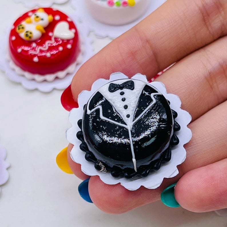 5 pieces/set Miniature Cake size 2.0 cm.made clay