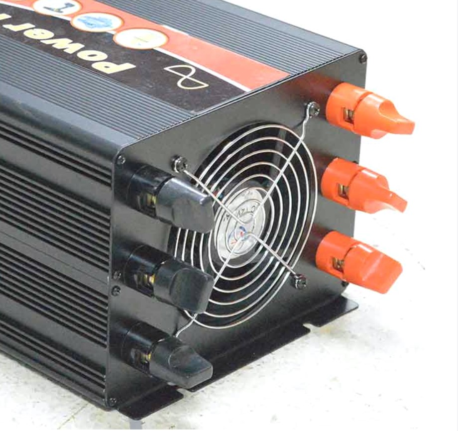 11.อินเวอร์เตอร์ 12v-24v 6000w ZB (ZB-6000-S) PURE SINE WAVE