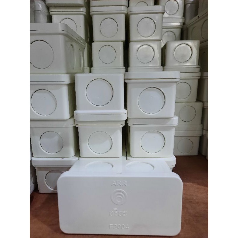 กล่องพักสาย 2X4 ARR สีขาว